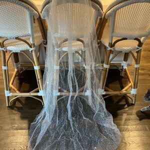 Sparkly wedding Veil - 56 inches in length